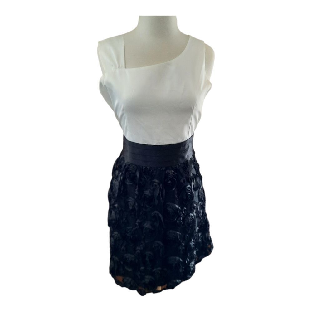 Girls size 20 formal dress black and white